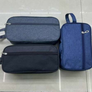 10GHSY-01 NECESSAIRE COM FECHAMENTO ATRAVES DE ZÍPER